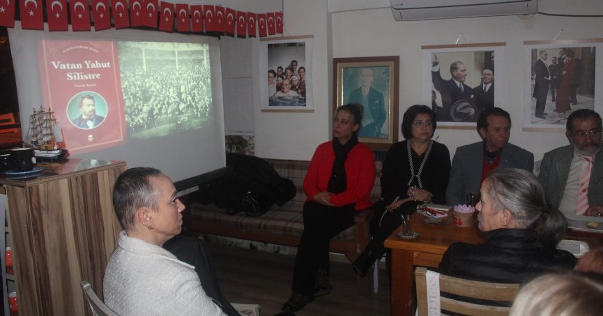 Ata’yı Meclis’te “Dostun gülü” yaralamış