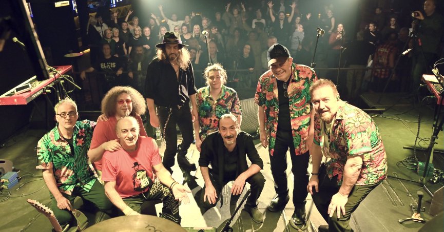 Latin rock efsanesine saygı duruşu