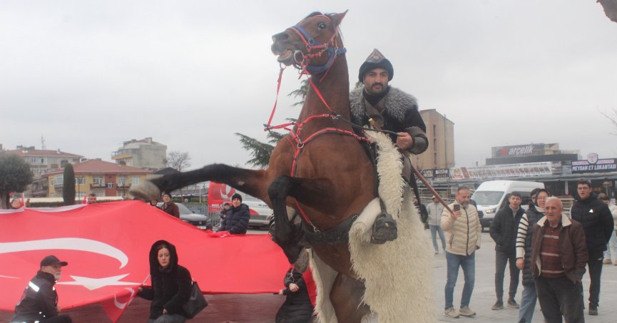 DEM Parti kapatılmalı DEM'liler yargılanmalı