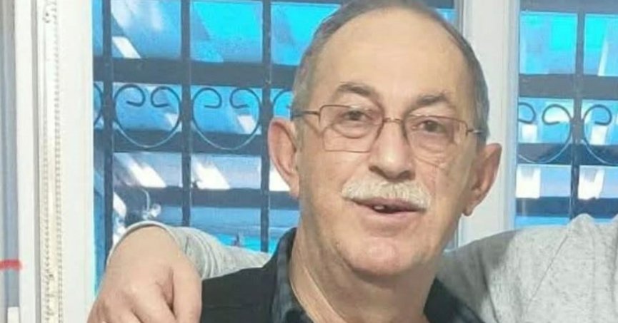 Köyünde evinin önünde defnedildi