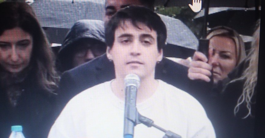 Şahıslar gidici, Anayasa ve hukuk kalıcıdır