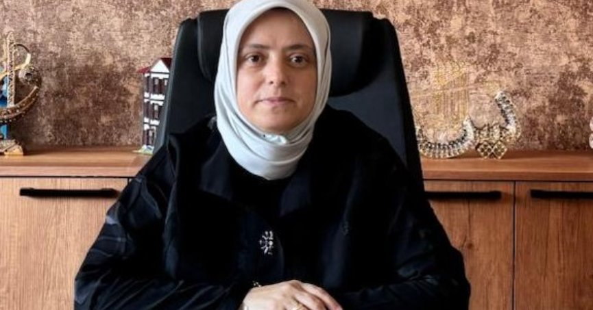 CHP’liler, CHP’li kadınların yüzüne nasıl bakıyorlar