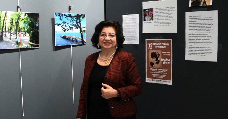 Hayal etti. Kurguladı. Fotoladı. Sergiledi