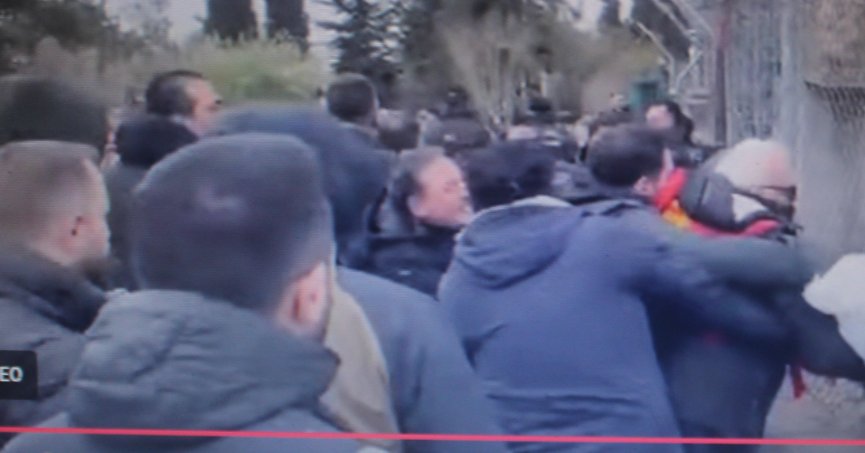 Gözaltılar serbest. EMEP  yarın meydanda kınayacak