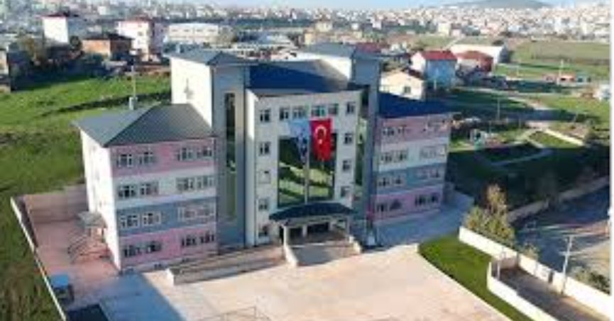 Asıl okul müdürüne soruşturma açılmalı 