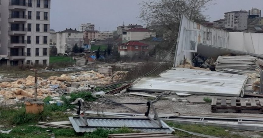 Kiraz da pınar da Ateş’e Okur’a