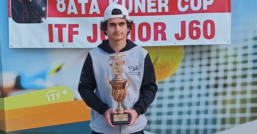 Darıca Tenis, Emirhan ile bulutlarda