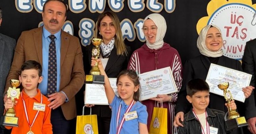 48 okuldan “zeka küpleri” üç taş'ta yarıştı