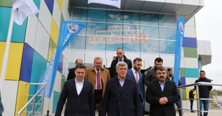 Kandıra'daki akademi lisede eğitim online verilmiş