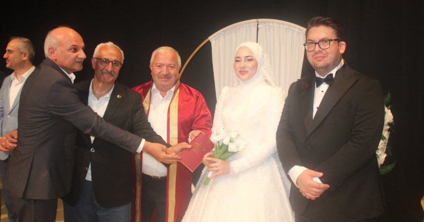 Aile cüzdanı Elif geline:  Bugünün meselesi değil