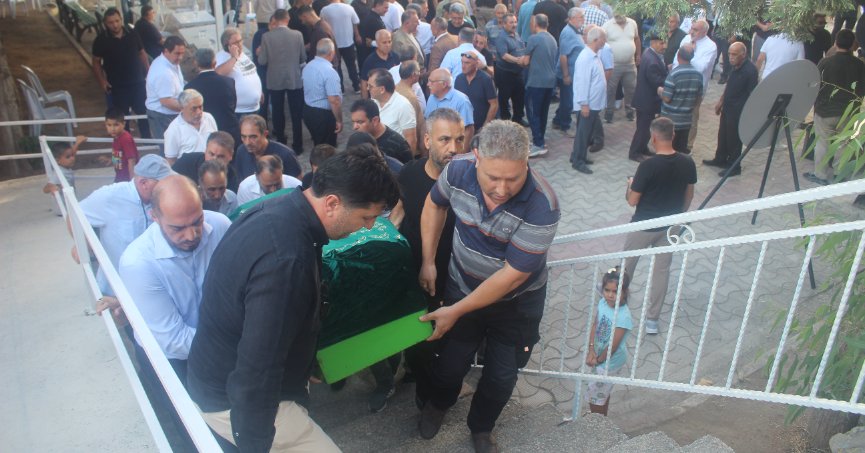 Son yolculuğuna beş tekbirle uğurlandı
