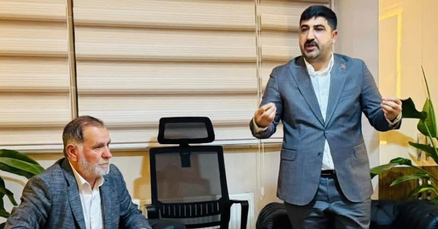 AKP’li Ceyhan belediyeye  fahiş fiyatla ürün satmış