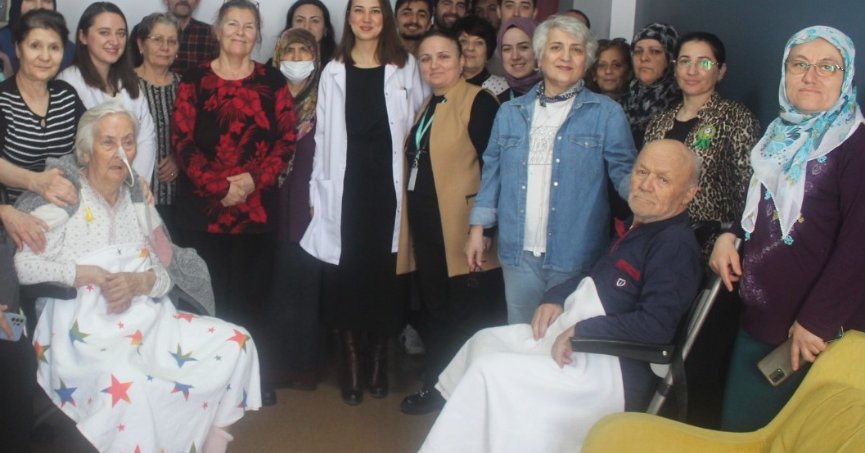 Palyatifte hasta yakınlarına ayni destek 