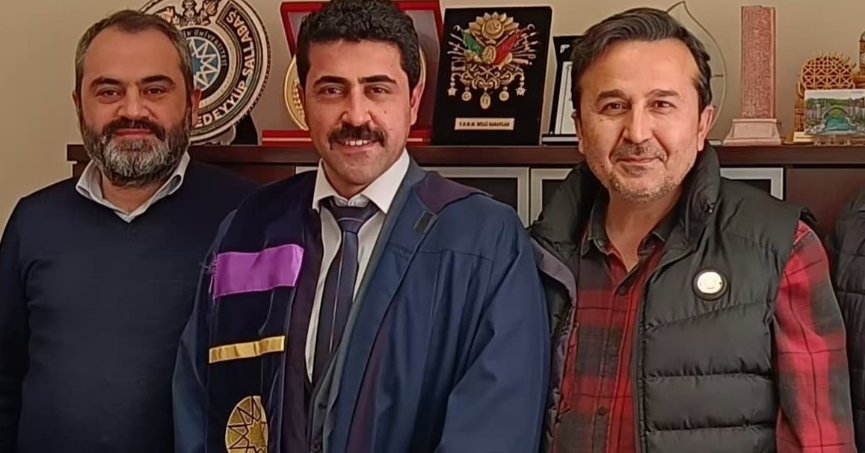 Murat Dağ şimdi Türkçenin doktoru 