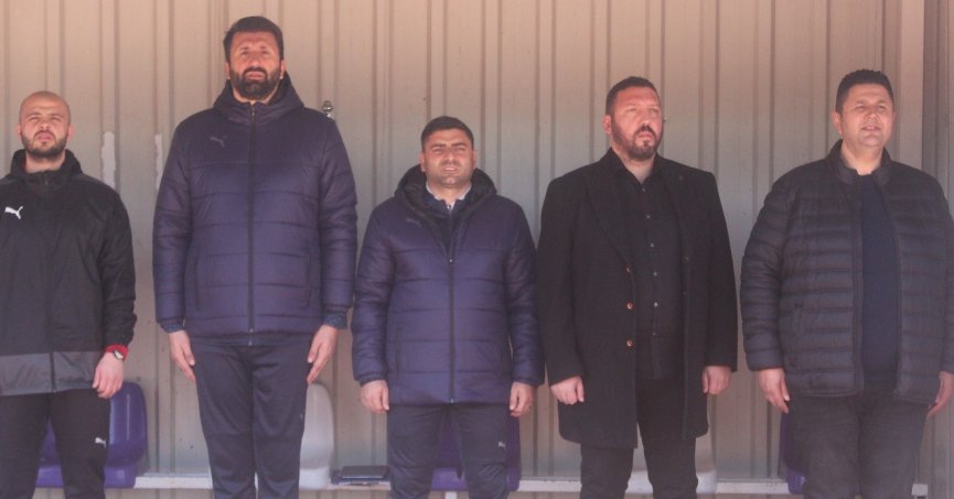 Kazanacak, hep kazanacak  bir fırsat kollayacağız