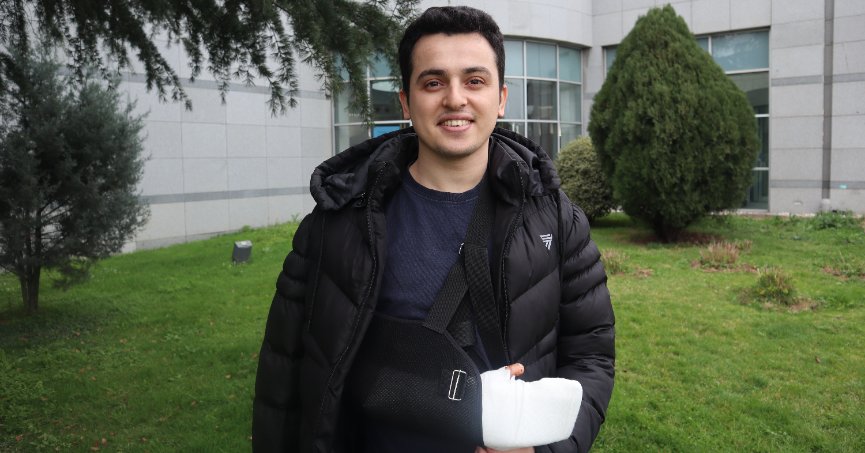 Eli kesilecekti! Ayak parmağı nakledildi