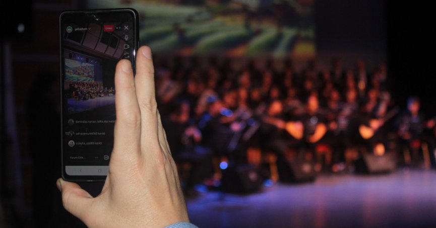 Gebze ve Çayırova’da eş zamanlı şarkı türkü şöleni