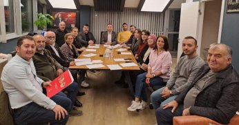 CHP Çayırova’da yönetim bırakıyor