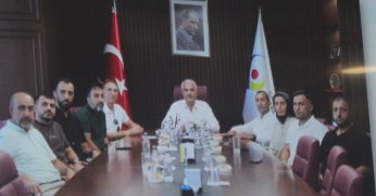 Okullarda tek tip kıyafete kısmi tolere