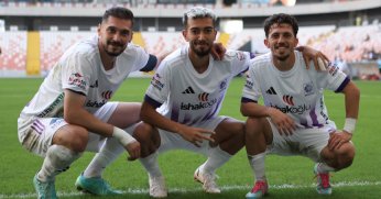 Satrançta şah mat. Tavlada hep altı altı: 0 - 6 