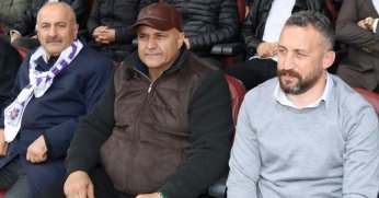 “Çıkarları için kulllananlara prim vermeyin” dedi. Gitti 