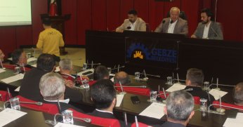 Ben bilmem başkan bilir!