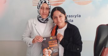 Söz verdikleri gibi. Onlar şimdi gönüllü