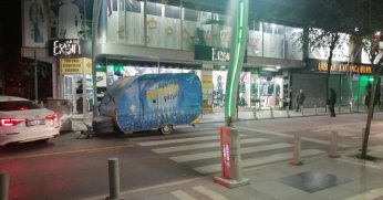 Yaya geçidinde “Türkiye Yüzyılı” propagandası