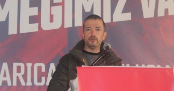 Belediyeler sendikadan atılan  işçiye hukuki destek vermeli