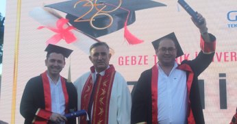 Yapay zekâdan korkmayın. Adaletten kopmayın