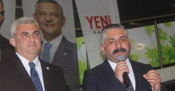 Yeni Parti Gebze’de üye yeni başkan tercih etti