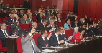 Dikensiz gül bahçesinde okundu. Onaylandı