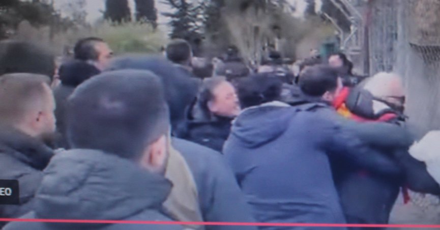 Gözaltılar serbest. EMEP  yarın meydanda kınayacak