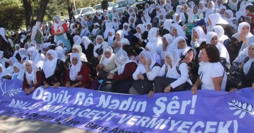 Barış Anneleri, Anneler Günü’nde cezaevi önünde