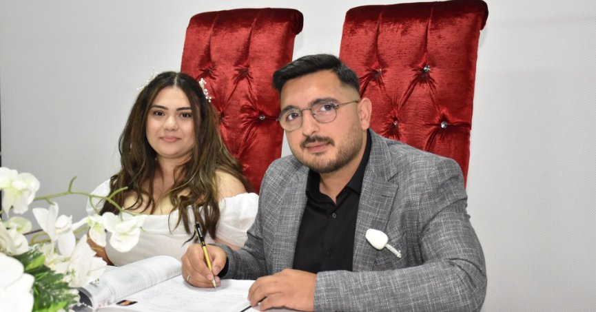 Mesai arkadaşları hayat arkadaşı oldu