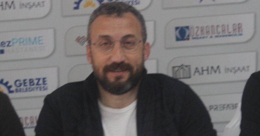 Başkan Öztürk kızını evlendiriyor 