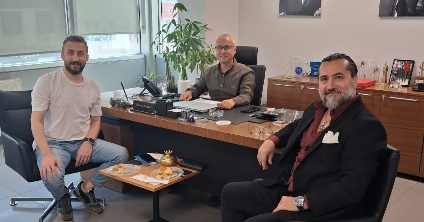 Öztürk’ten Atmaca’ya geçmiş olsun ziyareti 
